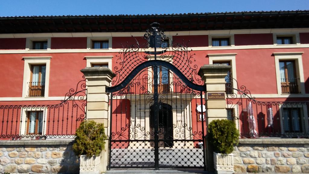 Posada Santa Eulalia Villanueva de la Pena Экстерьер фото